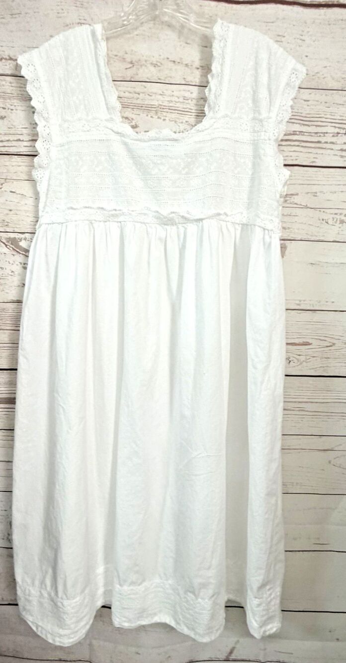 Ella Simone White Embroidered Cotton Nightgown Women’s S/M ~ Runs Large ~ EXC ~